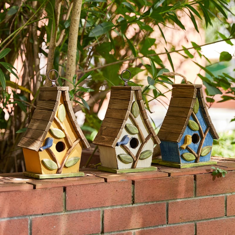 Glitzhome 12.5"H Distressed Solid Wood Birdhouse with 3D Leaves