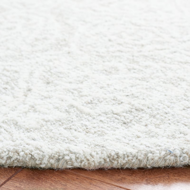 SAFAVIEH Handmade Metro Lorenzina French Country Wool Rug