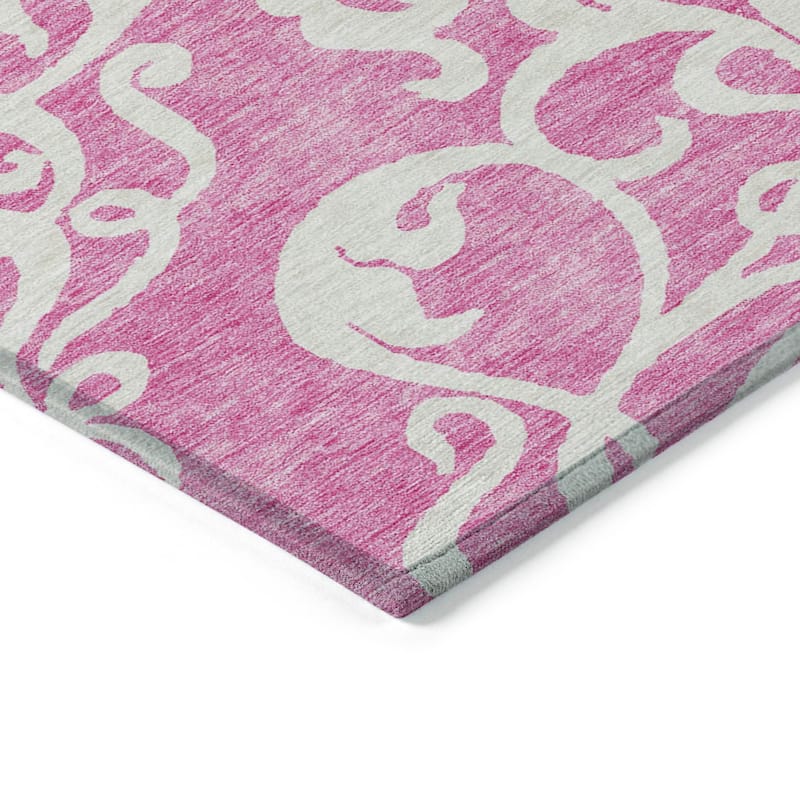 Machine Washable Indoor/ Outdoor Damask Glam Chantille Rug