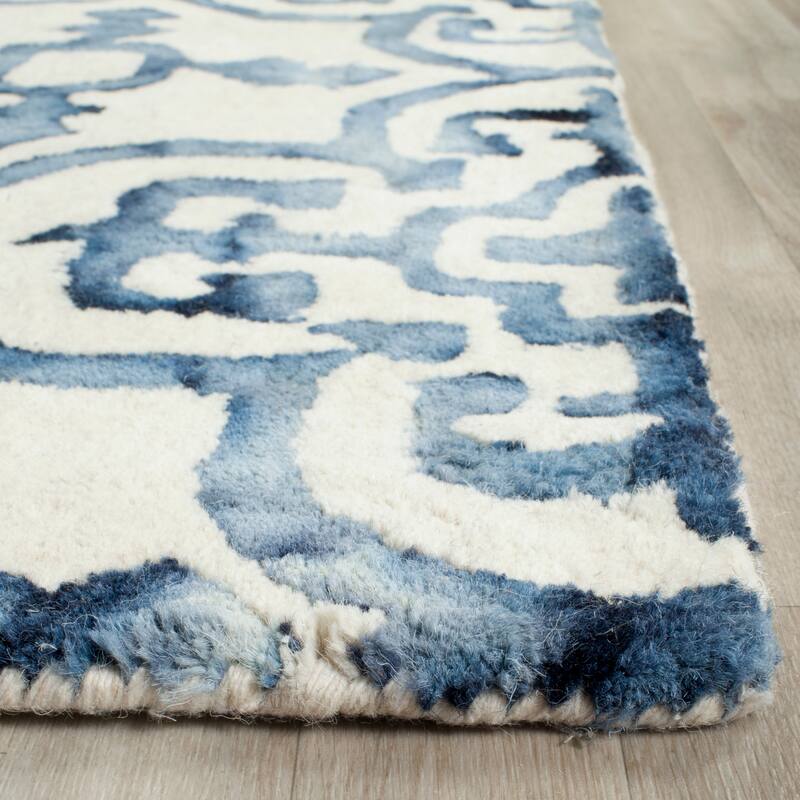 SAFAVIEH Handmade Dip Dye Reintraut Watercolor Vintage Boho Wool