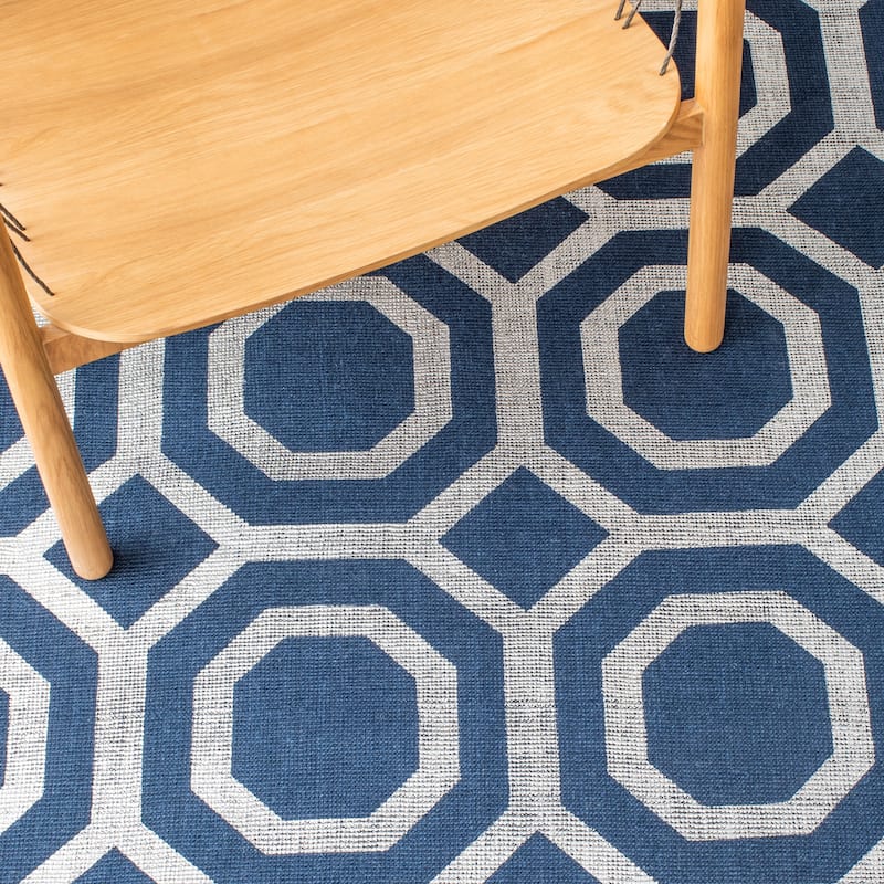 SAFAVIEH Handmade Cedar Brook Igbale Modern Jute Rug