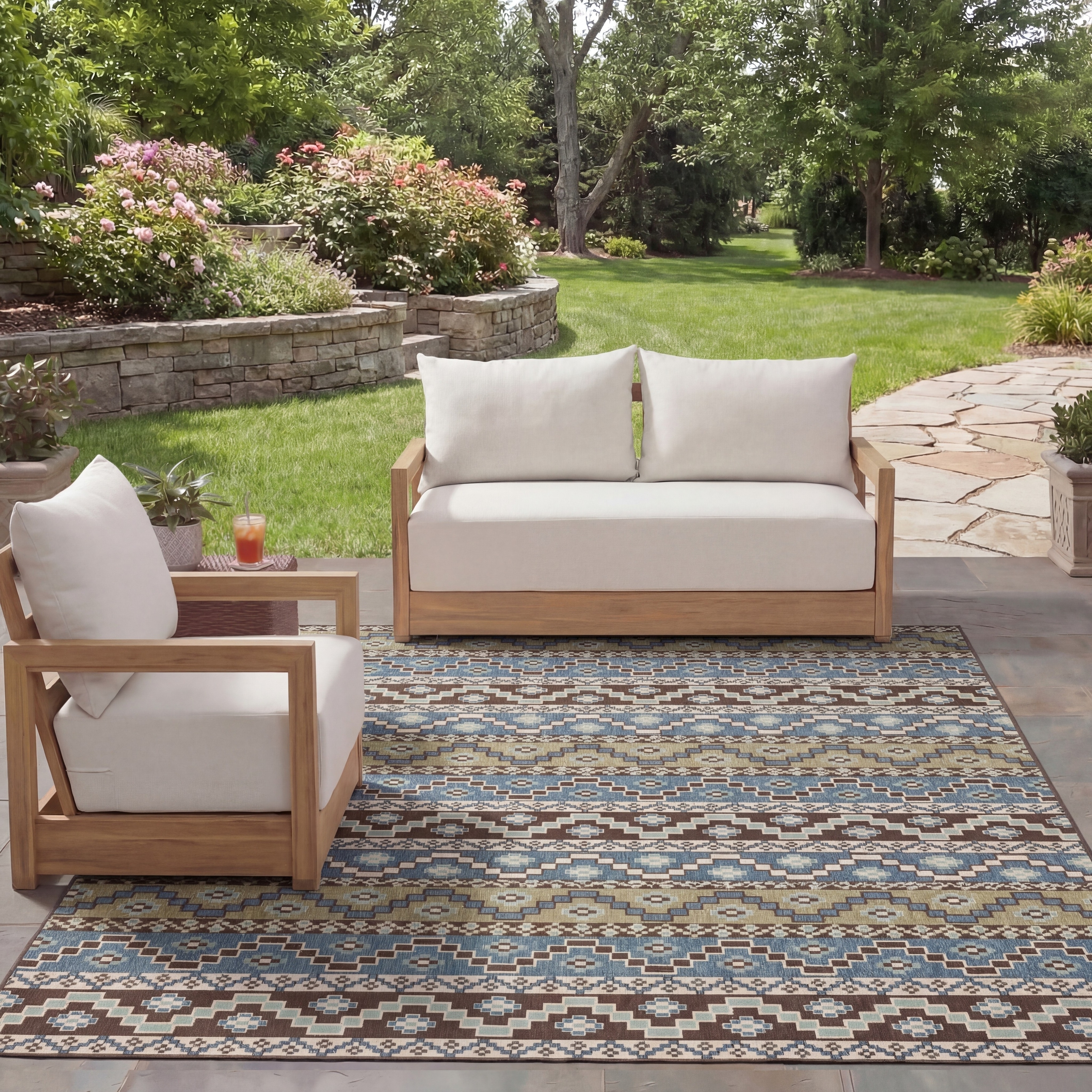 SAFAVIEH Veranda Dymph Indoor /Outdoor Waterproof Patio Backyard Rug
