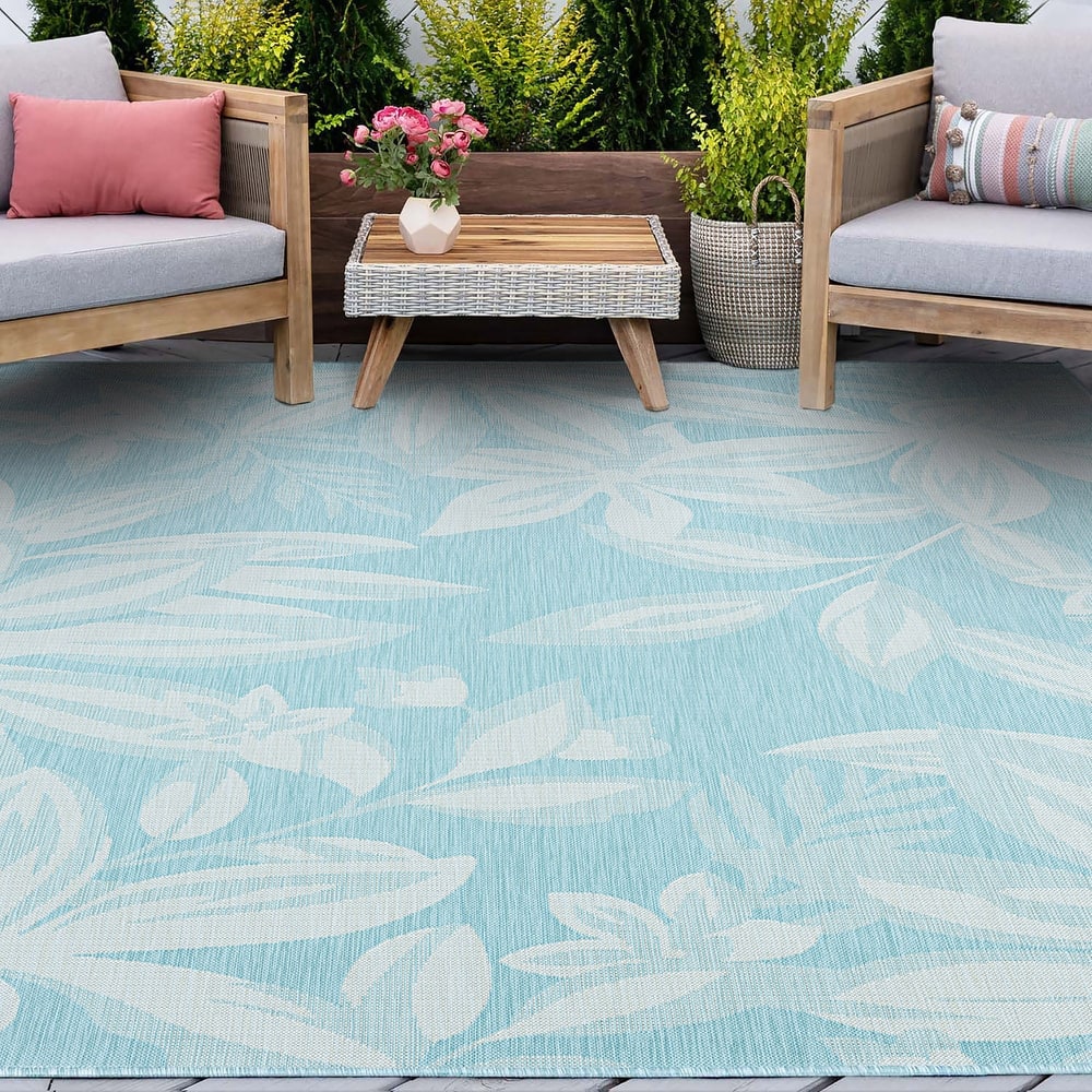 Exo Coastal Floral Indoor/Outdoor Area Rug