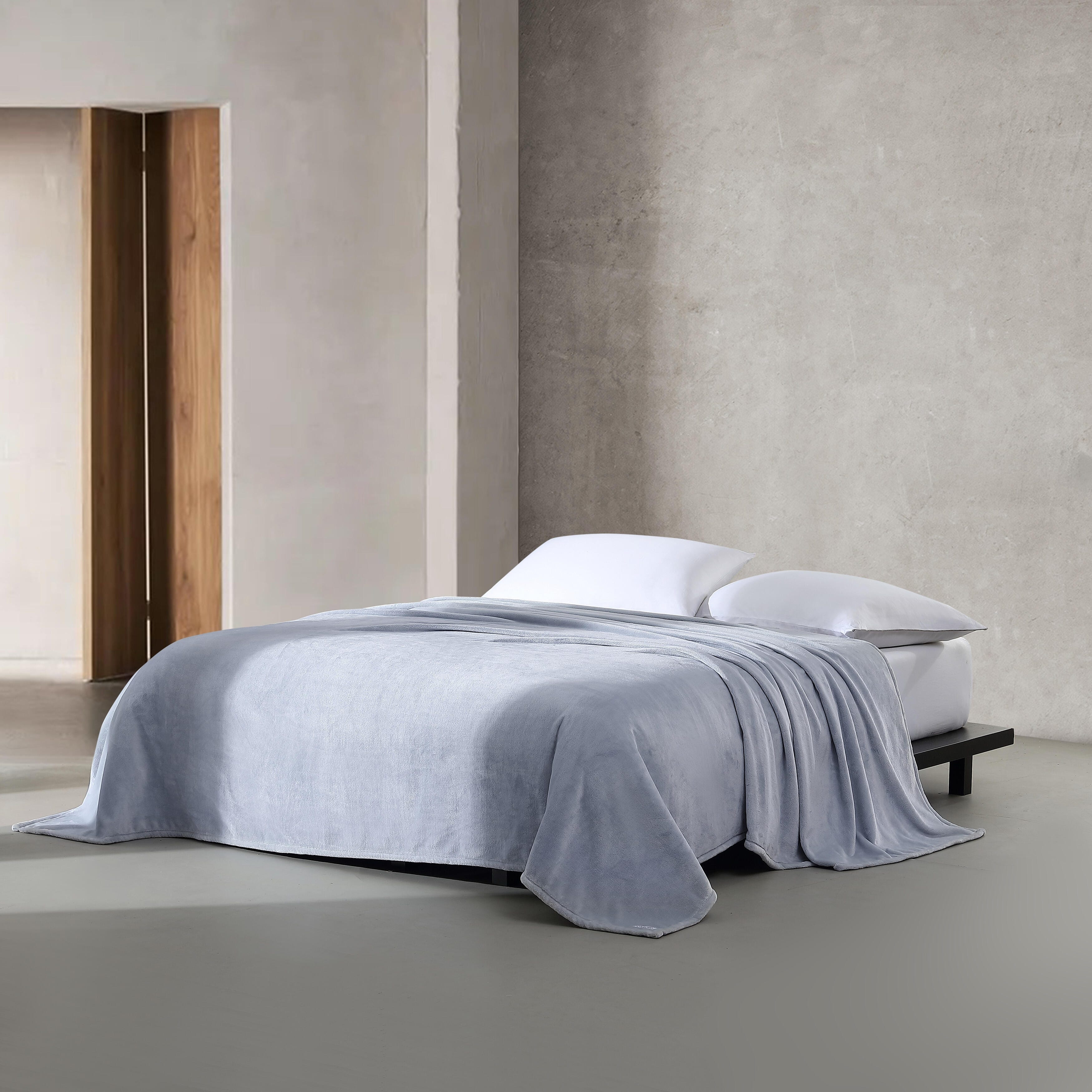 Calvin sales klein blanket