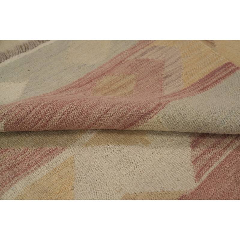 Hand Woven Southwestern Wool Multi-Colored Geometric Area Rug - 9' 10'' X 6' 9''