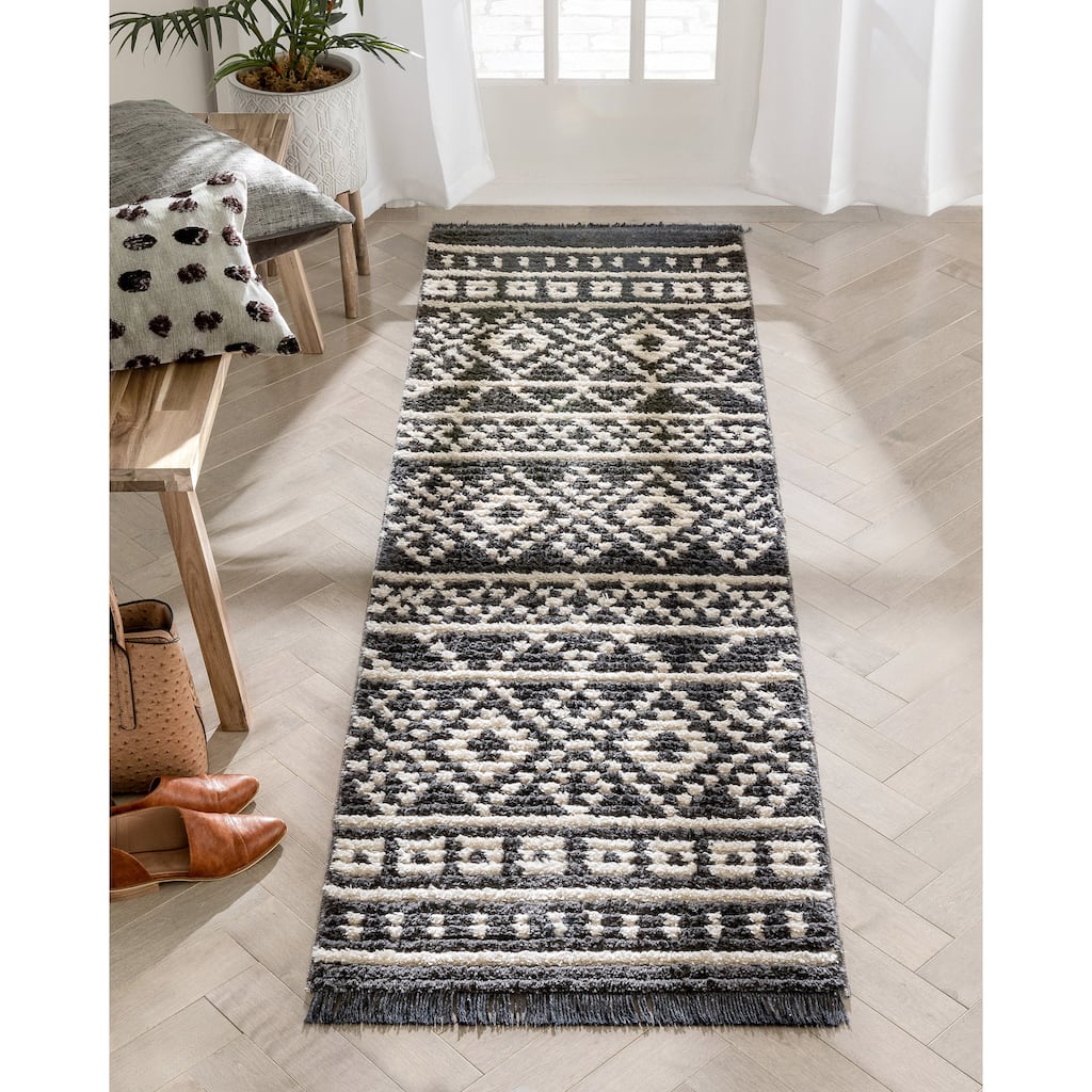 Well Woven Maya Nokomis Moroccan Trellis Diamond High Low Area Rug
