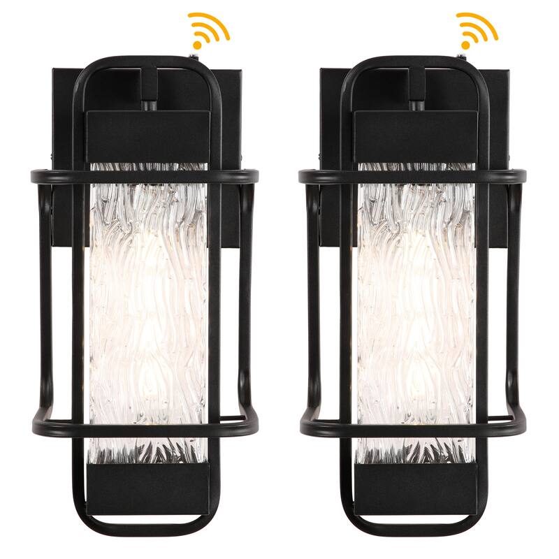 Outdoor Metal Wall Light with Dusk to Dawn