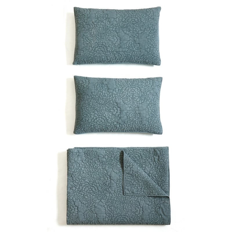 Spartina 449 Mystic Floral 3-Piece Solid Lightweight Quilt Set