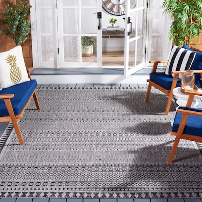 SAFAVIEH Courtyard Marje Transitional Rug