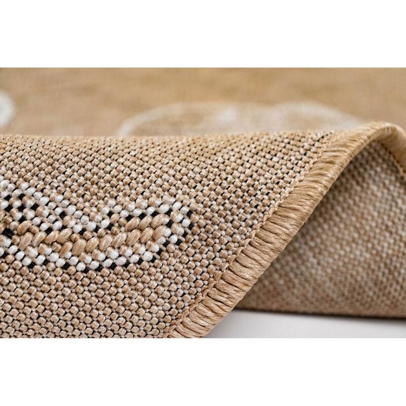 Liora Manne Carmel Shells Casual Indoor/ Outdoor Flat Area Rug