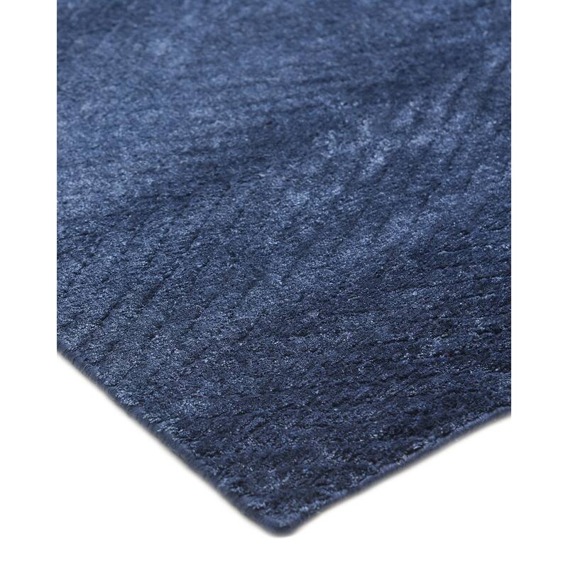 Overton Handmade Modern Contemporary Chevron Area Rug