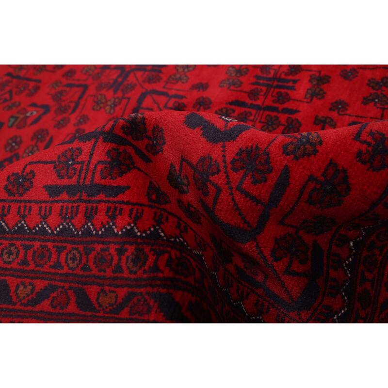 ECARPETGALLERY Hand-knotted Finest Khal Mohammadi Red Wool Rug - 4'11 x 6'4