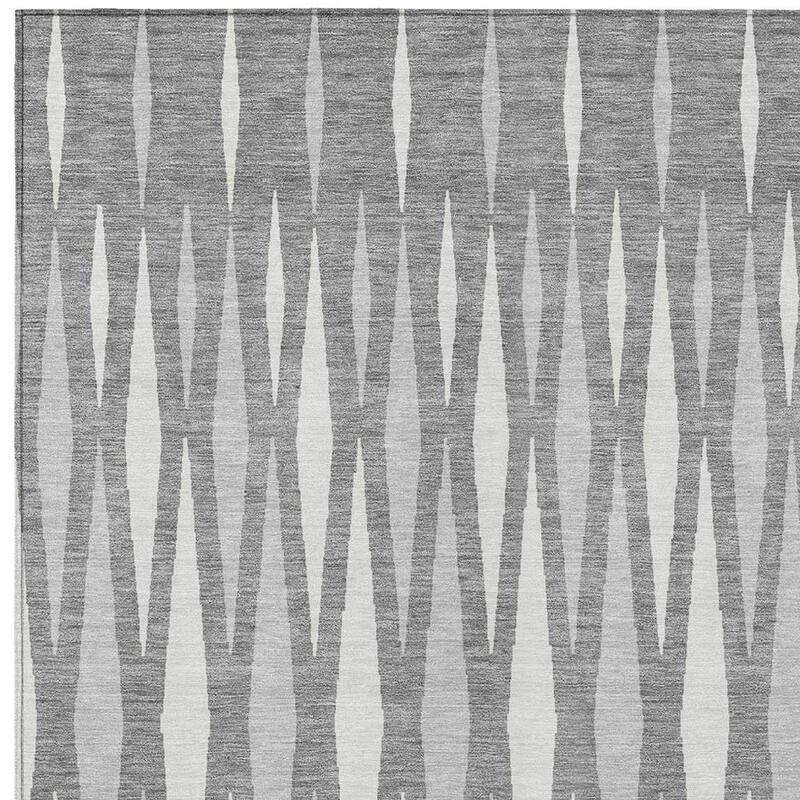 HomeRoots Geometric Transitional Rectangle Outdoor Rug