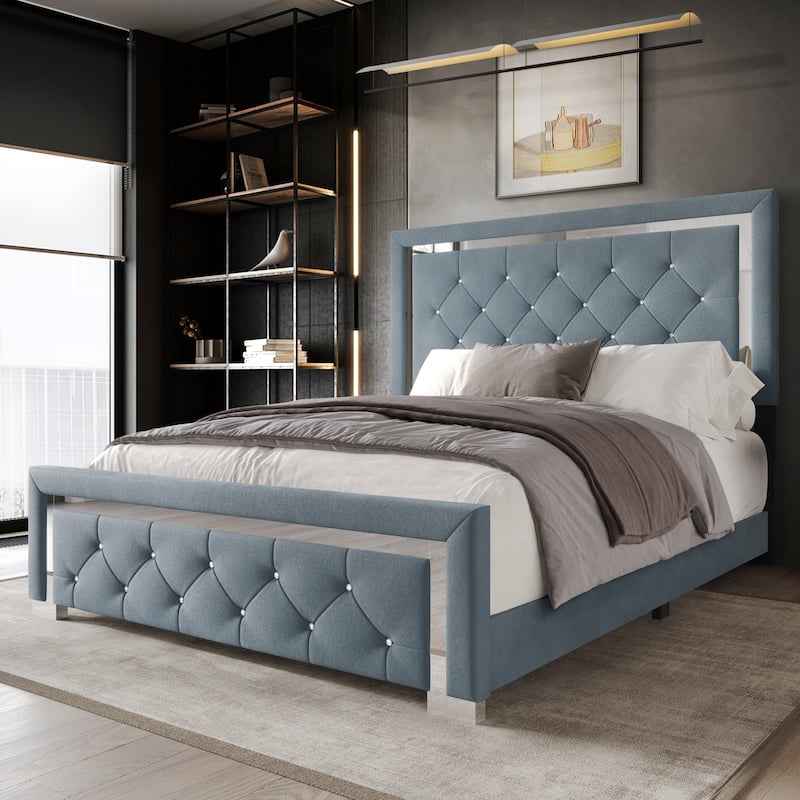 Clayfell Toccoa Upholstered Panel Bed