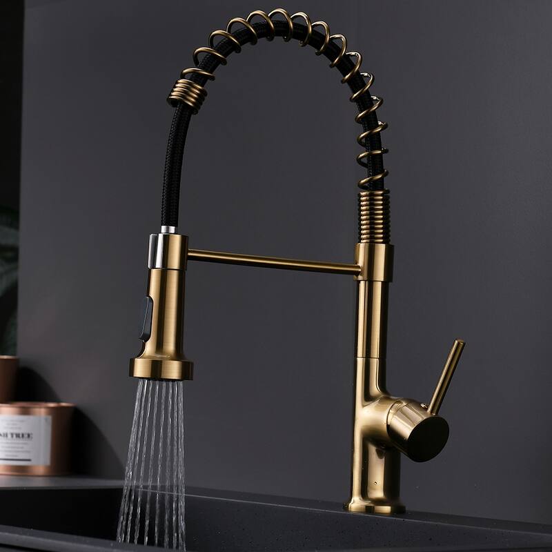 Commercial Single Handle Kitchen Faucet with Pull Down Sprayer