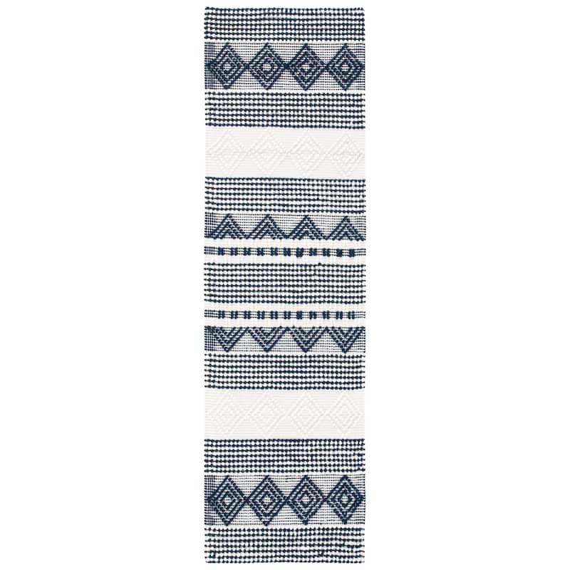 SAFAVIEH Handmade Natura Annedorte Wool Rug