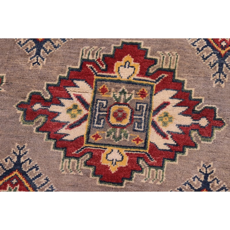 Southwestern Kazak Pierce Gray/Beige Wool Rug - 3'10'' x 5'10''