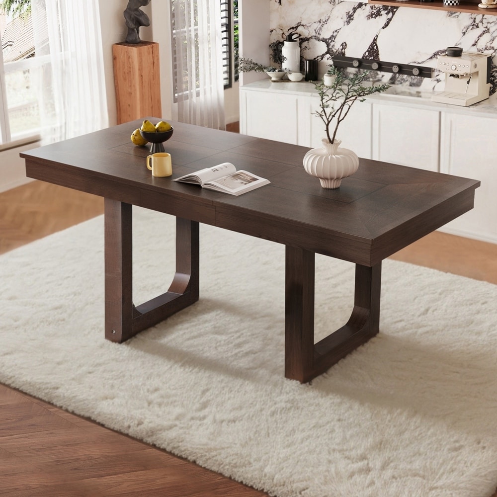 Extendable Dining Table Farmhouse Wooden Kitchen Table with Removable Leaf