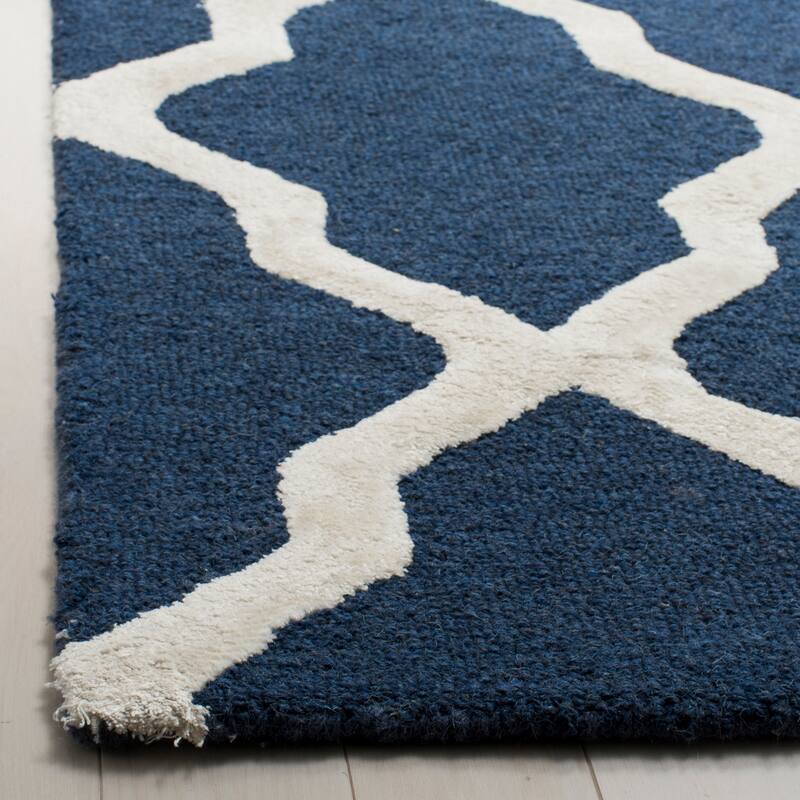 SAFAVIEH Handmade Cambridge Zavastiea Modern Wool Rug
