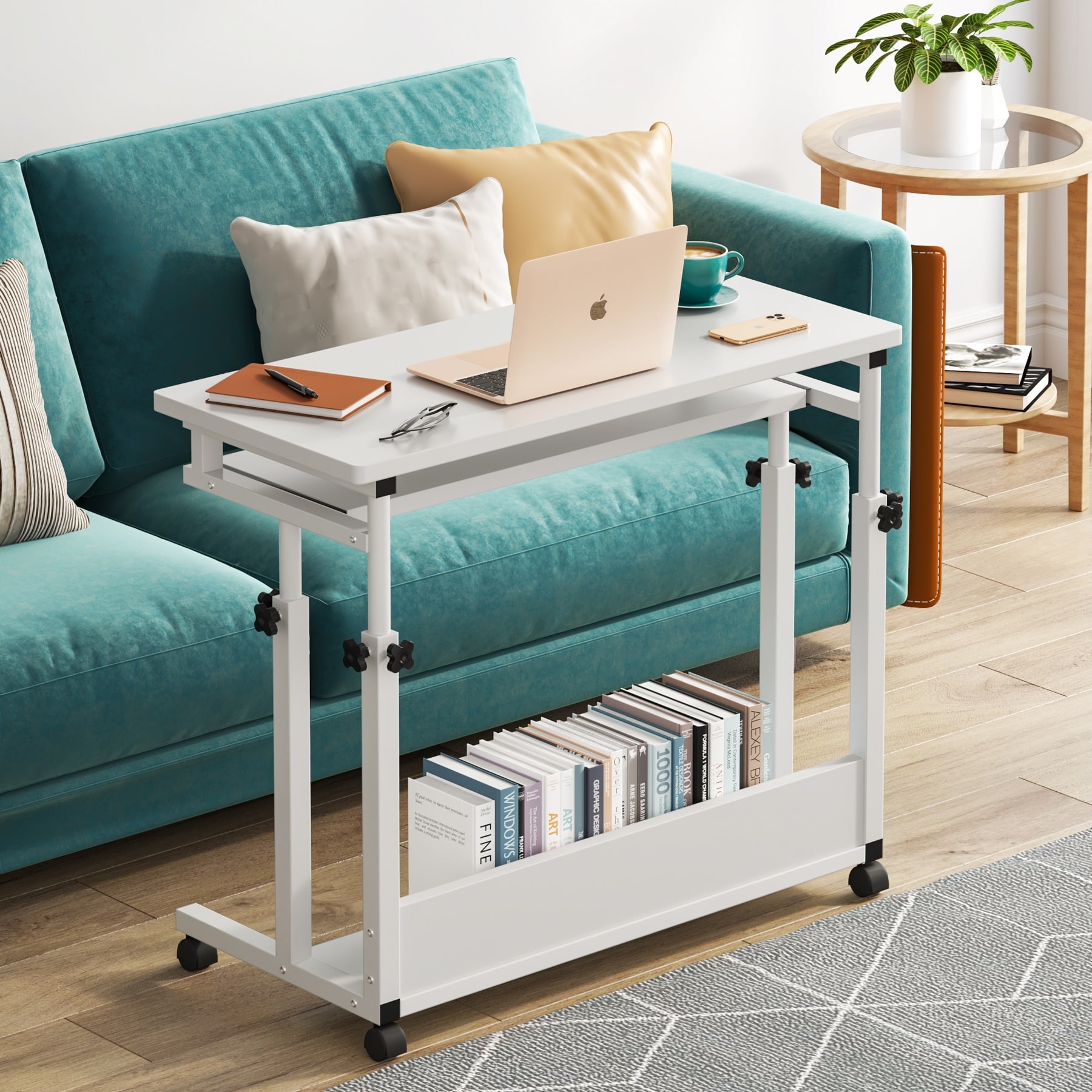 Adjustable outlet mini desk
