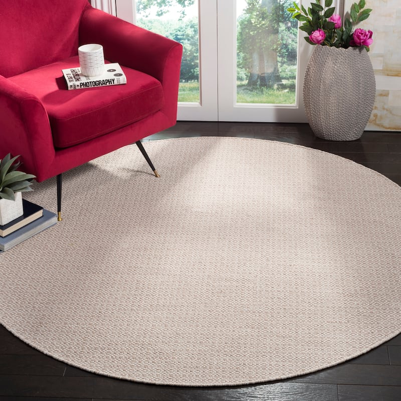 SAFAVIEH Montauk Glyn Handmade Cotton Area Rug - 6' Round - Ivory/Beige - Round
