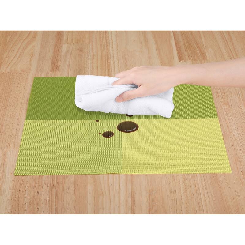 PVC Placemats Set of 8, Placemats for Kitchen Dining Table Decor Washable Heat Resistant Table Placemats Wipeable Place Mat