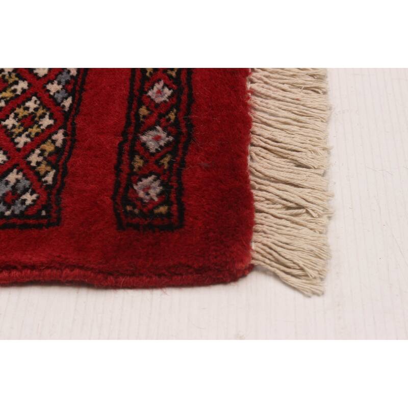 ECARPETGALLERY Hand-knotted Peshawar Bokhara Red Wool Rug - 6'9 x 10'4