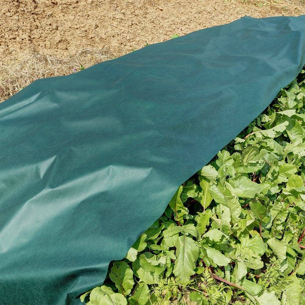 Agfabric 10 ft. x 50 ft. 0.9 oz. Warm Worth Heavy Floating Row Cover and Plant Blanket - 30g