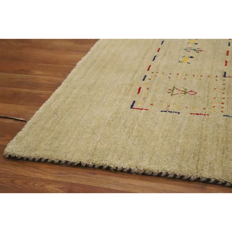 Hand Knotted Oriental 100% Wool Carpet Tribal Animal Pictorial Beige & Ivories Gabbeh Area Rug - 7' 11'' X 7' 9''