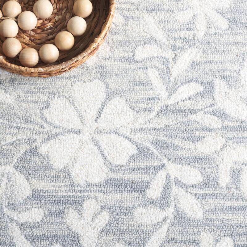 SAFAVIEH Handmade Metro Hayfa Wool & Chenille Rug