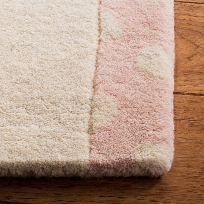 SAFAVIEH Handmade Kids Kadijah Wool Rug