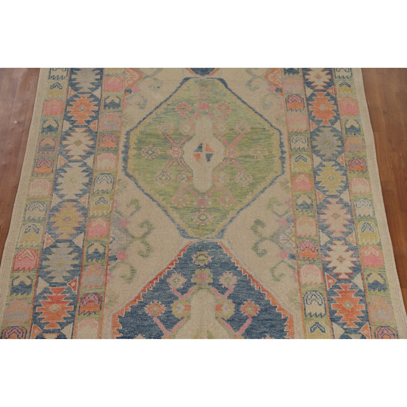 Hand Knotted Oriental 100% Wool Carpet Transitional All-Over Beige & Ivories Oushak Area Rug - 14' 2'' X 6' 1''