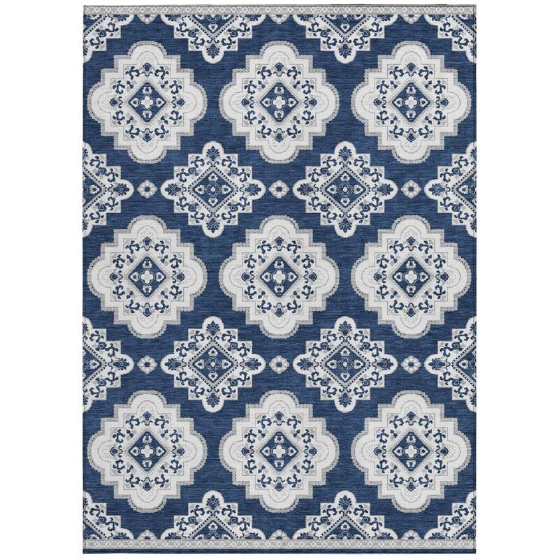 HomeRoots Medallion Transitional Rectangle Outdoor Rug