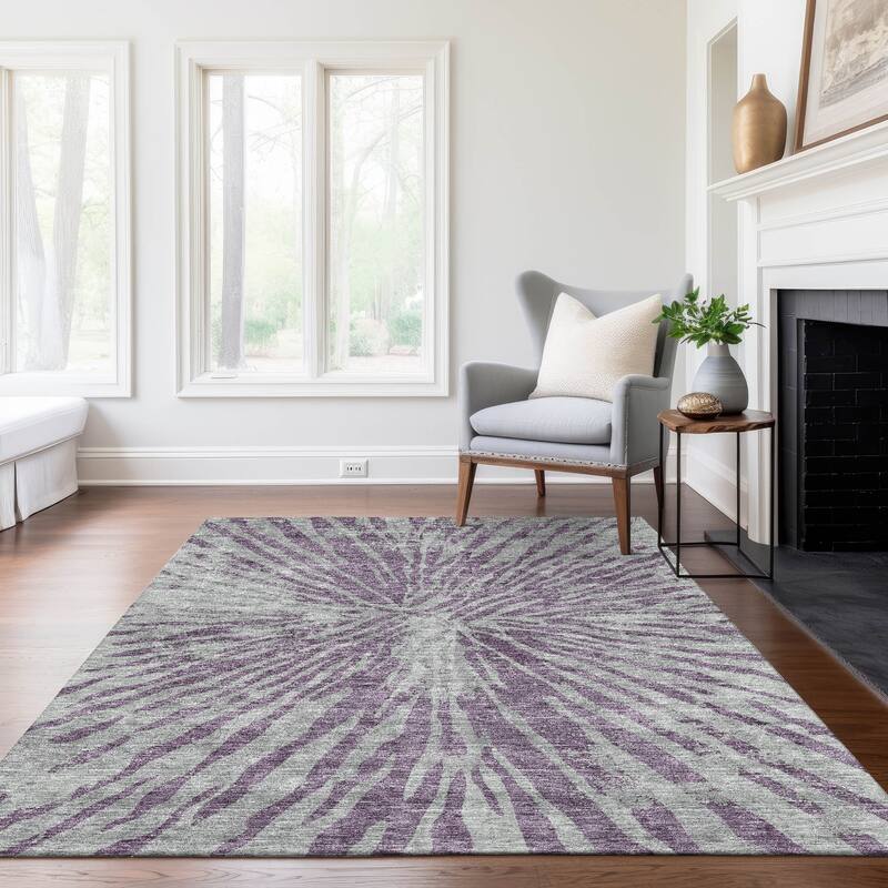 Machine Washable Indoor/ Outdoor Chantille Contemporary Burst Rug