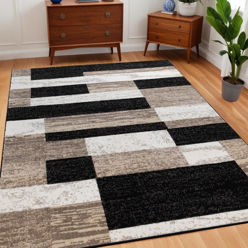 Superior Rockwood Patchwork Indoor Area Rug or Runner - 5' x 8' - Ivory/Beige
