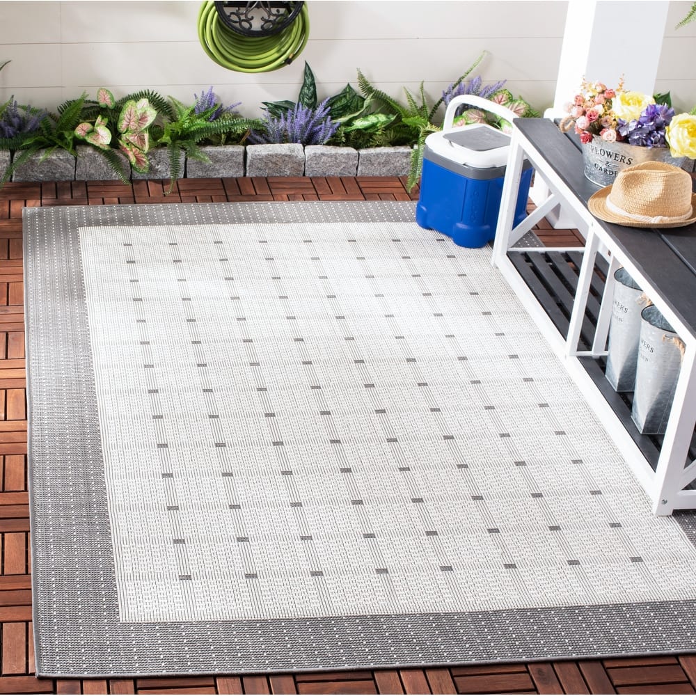 SAFAVIEH Bermuda Washable Jasenka Indoor/ Outdoor Waterproof Rug
