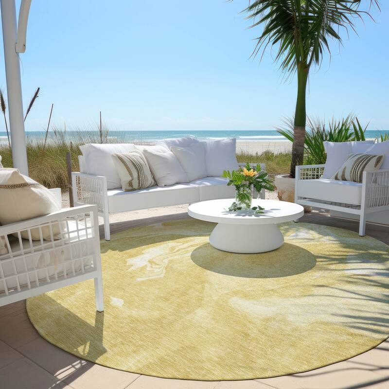 Machine Washable Indoor/ Outdoor Chantille Abstract Motion Rug - Gold - 8' x 8'