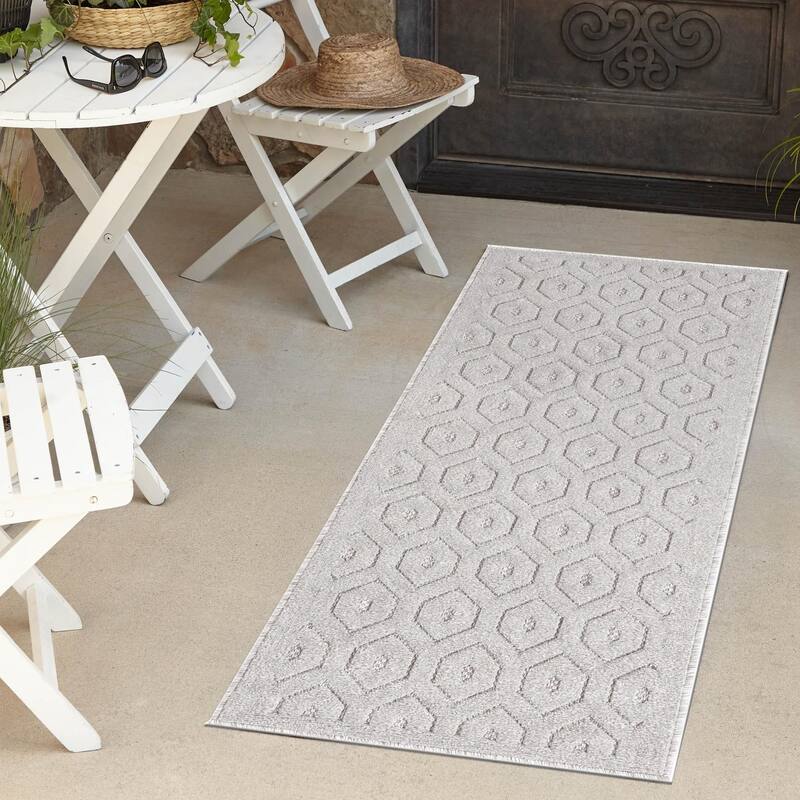 Outdoor Haversham Collection Area Rug - Grey - 2'x6'
