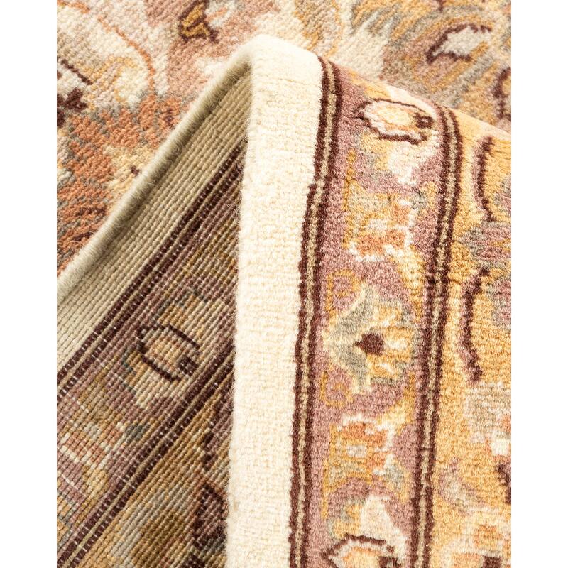 Overton Handknotted Wool Traditional Oriental Ivory Area Rug - 4' x 6'