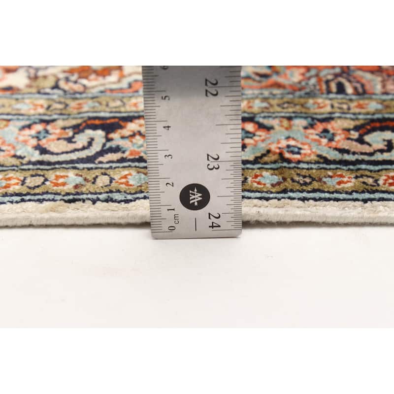 ECARPETGALLERY Hand-knotted Kashmir Cream Viscose Rug - 1'8 x 3'2