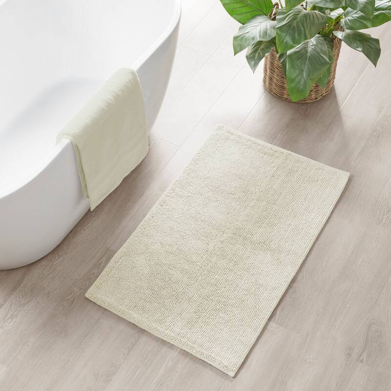 Beautyrest Plume Feather Touch Reversible Bath Rug