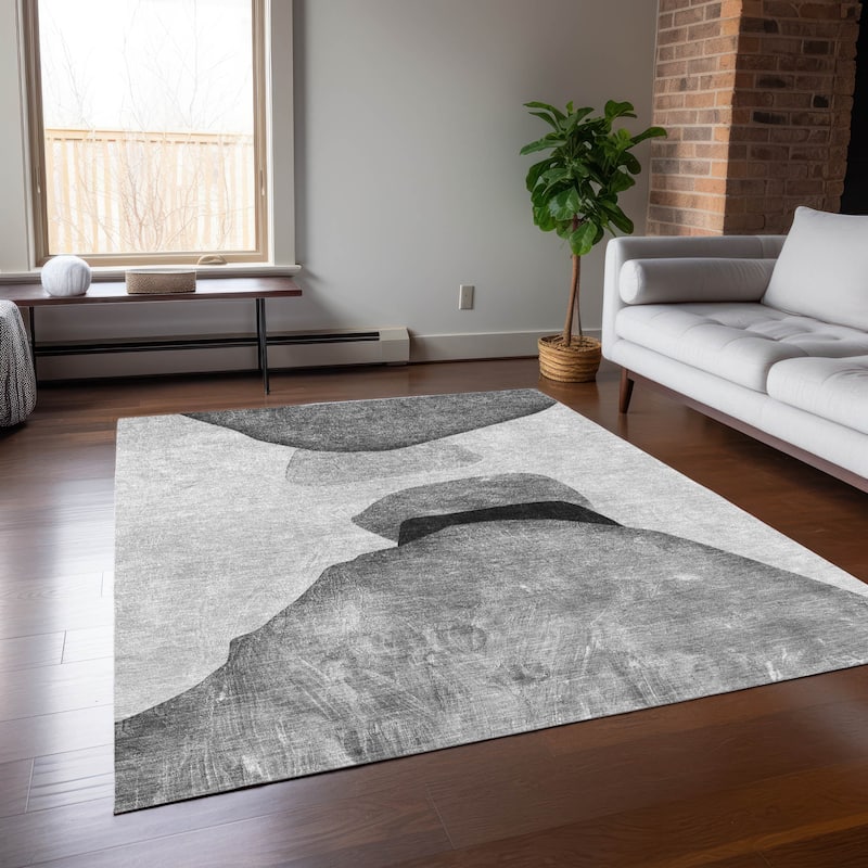 Machine Washable Indoor/ Outdoor Modern Abstract Chantille Rug - Gray - 3' x 5'