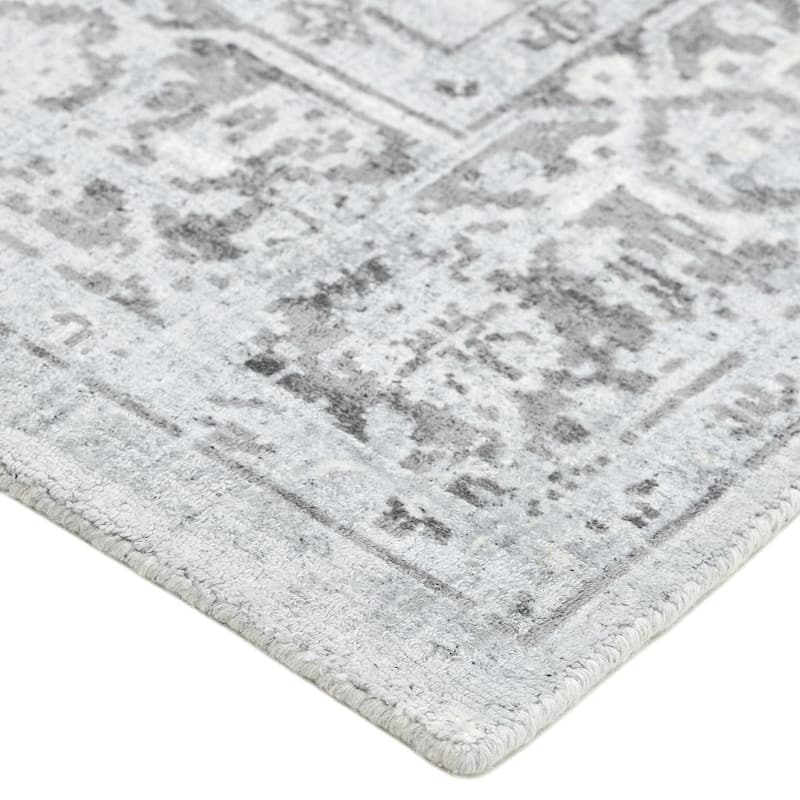 Overton Handmade Modern Contemporary Floral Area Rug
