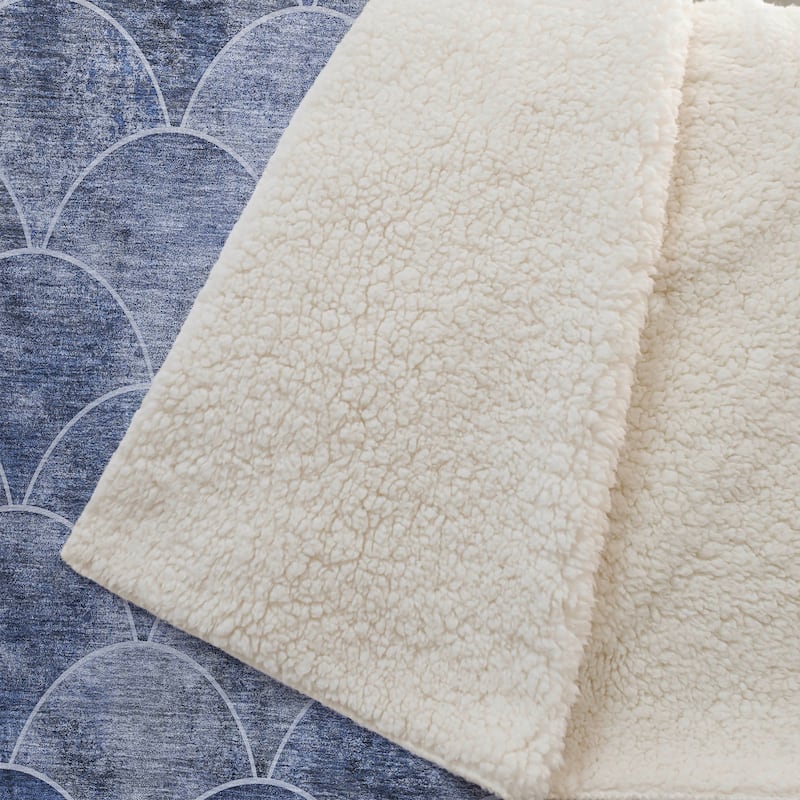 Premium Machine Washable Modern Arches Sherpa Throw Blanket
