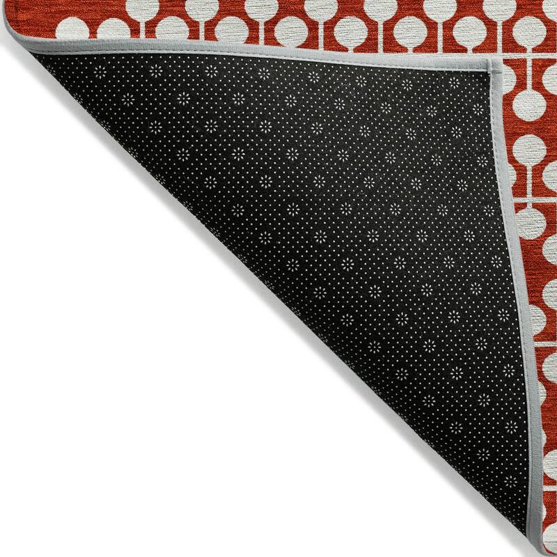 Machine Washable Indoor/ Outdoor Modern Ailey Chantille Rug