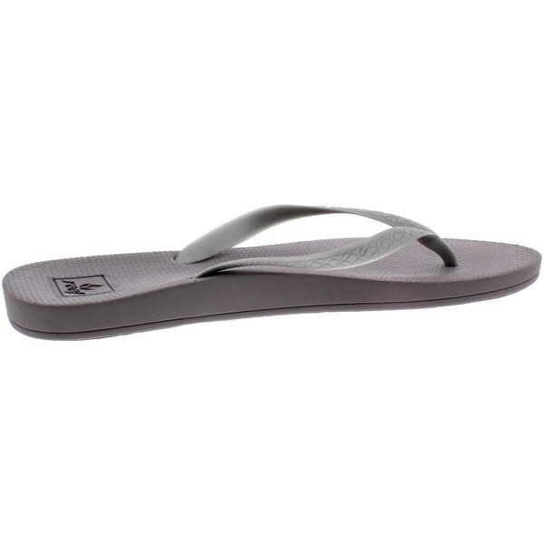 black sandals with arch support
