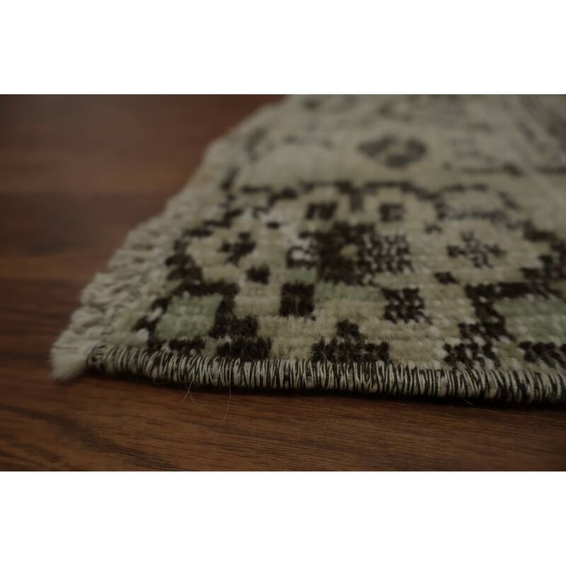 Hand Knotted Oriental 100% Wool Carpet Transitional Floral Beige & Ivories Anatolian Area Rug - 8' 6'' X 5' 1''