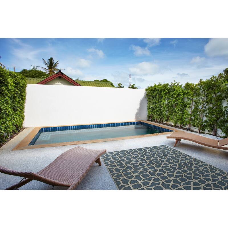 Contemporary Transitional Geometric Textured High-Low Cut & Loop Runner - 2x 6