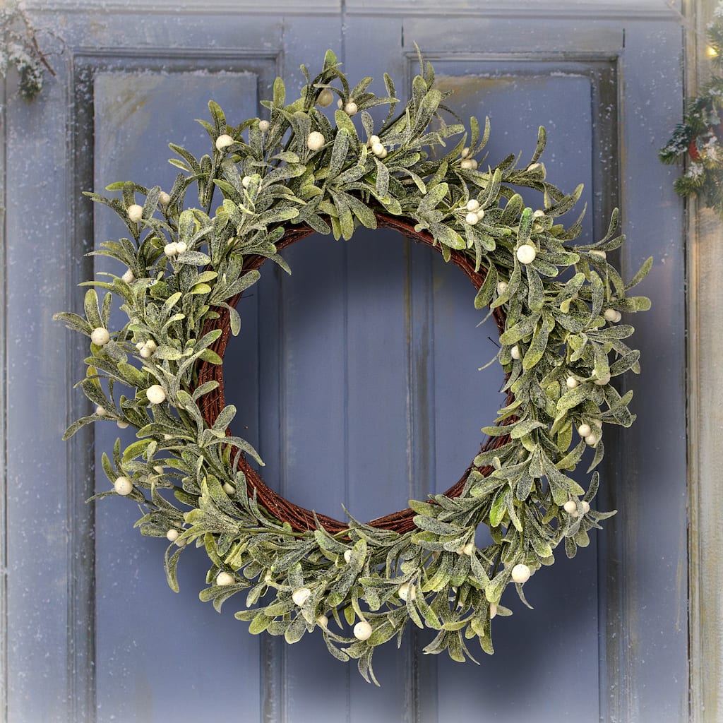 22" Frosted Waterproof Mistletoe Berry Wreath - Natural Frost