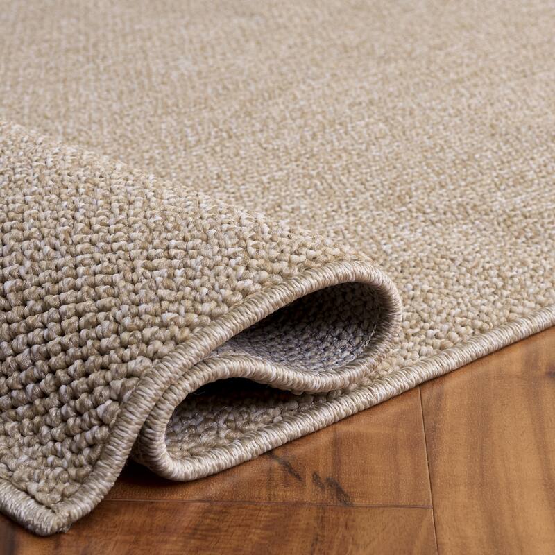 SAFAVIEH Highland Agetina Rug